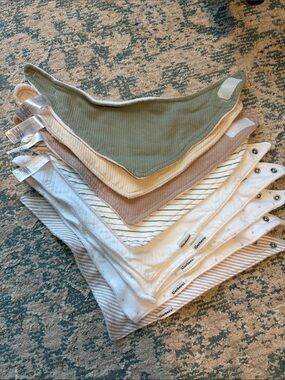 Gerber & Chickpea baby bibs (9) like new!